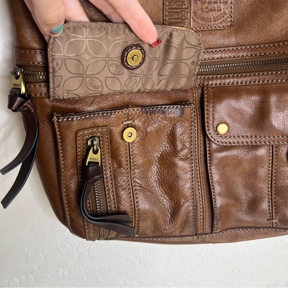 Fossil Morgan Traveler Zip Top Brown Leather Crossbody Shoulder Bag - Picture 4 of 15